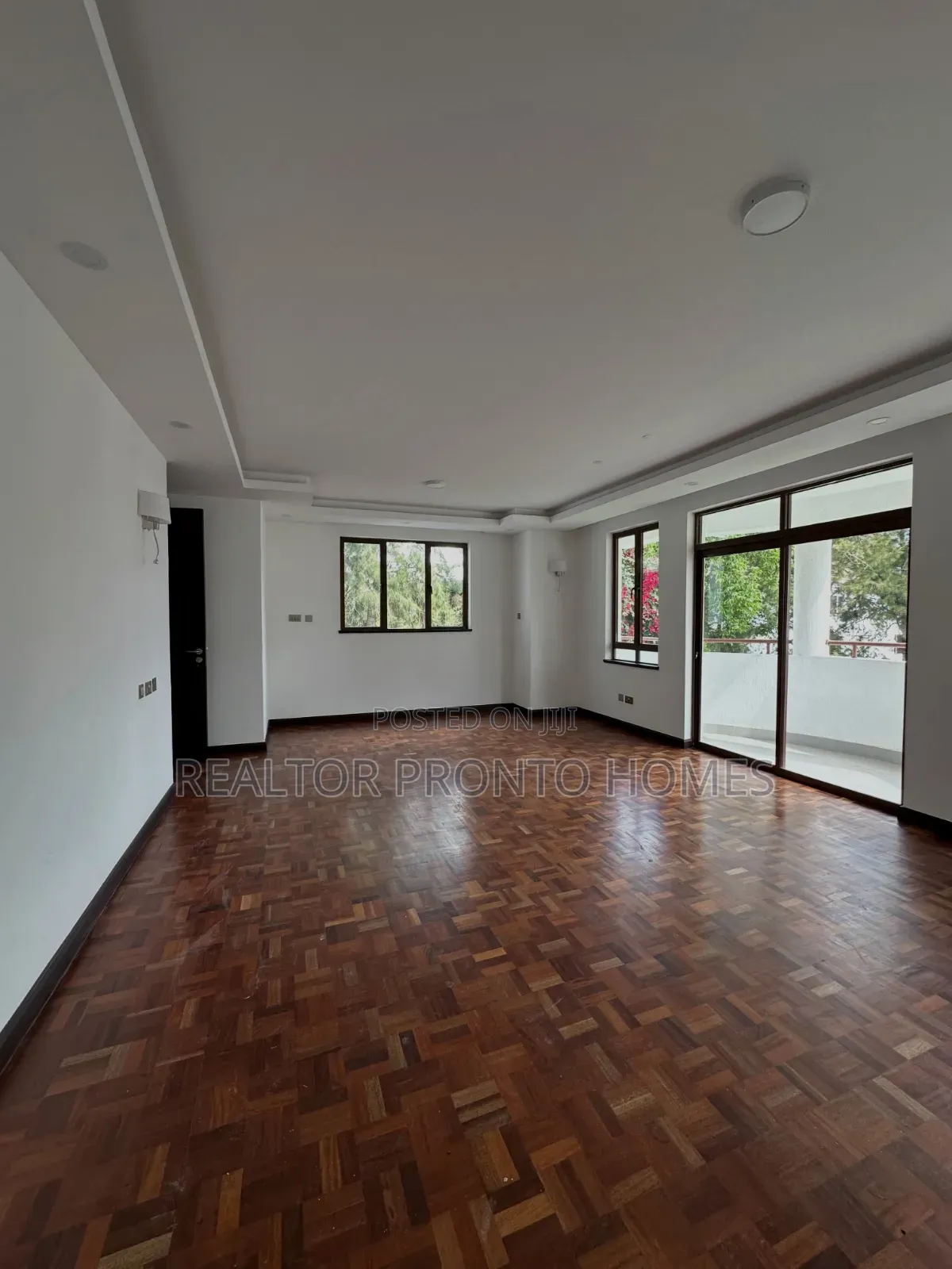6bdrm Villa in Karen, Hardy for rent