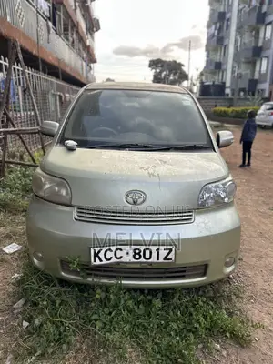 Toyota Porte 1.5 AWD 2008 Green