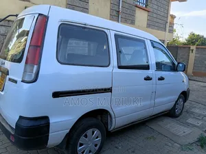 Toyota TownAce 2004 White