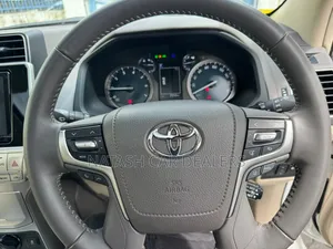 Toyota Land Cruiser Prado 2020 White