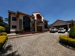 4bdrm House in Karen, Hardy for rent