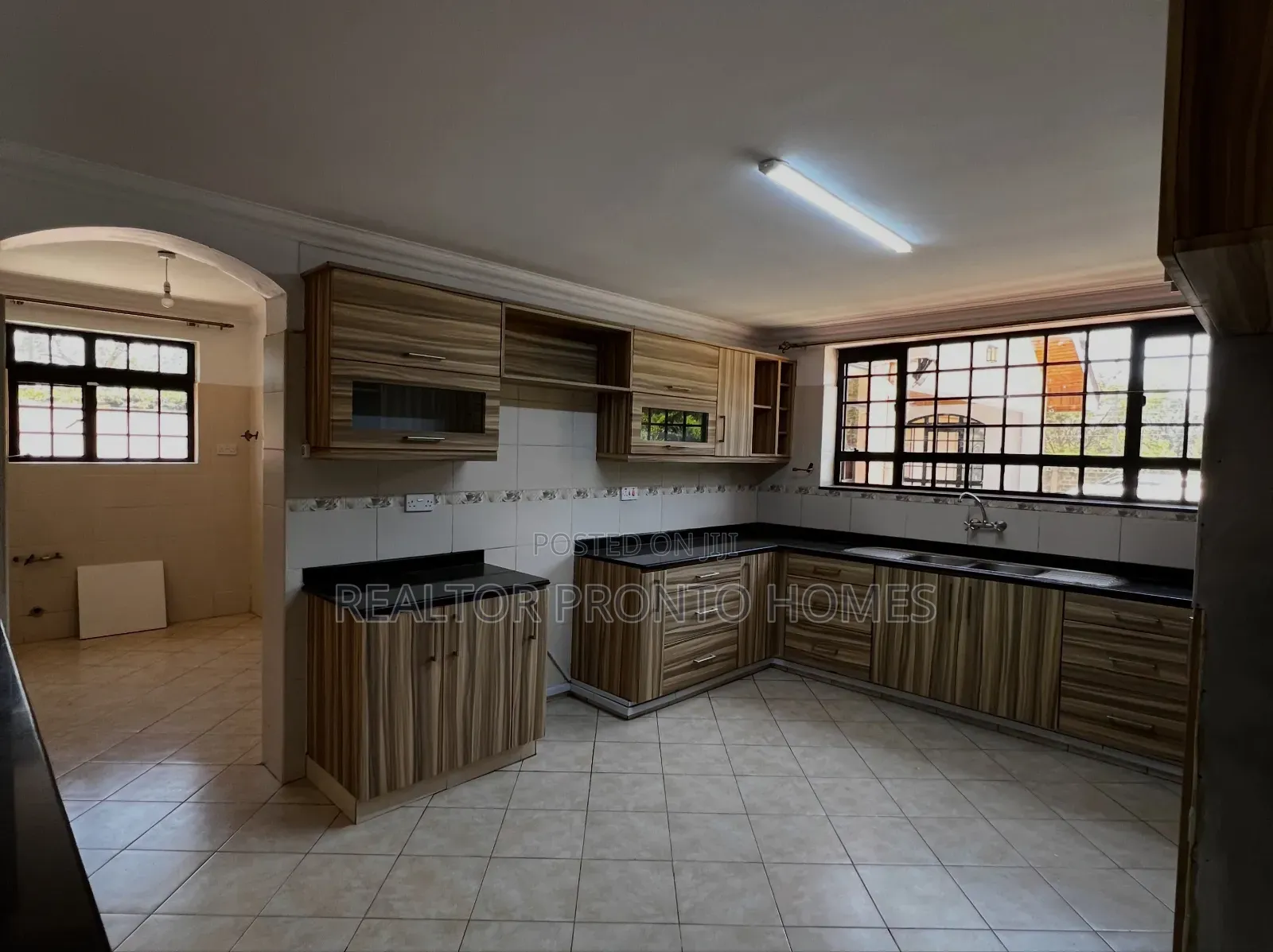 4bdrm House in Karen, Hardy for rent