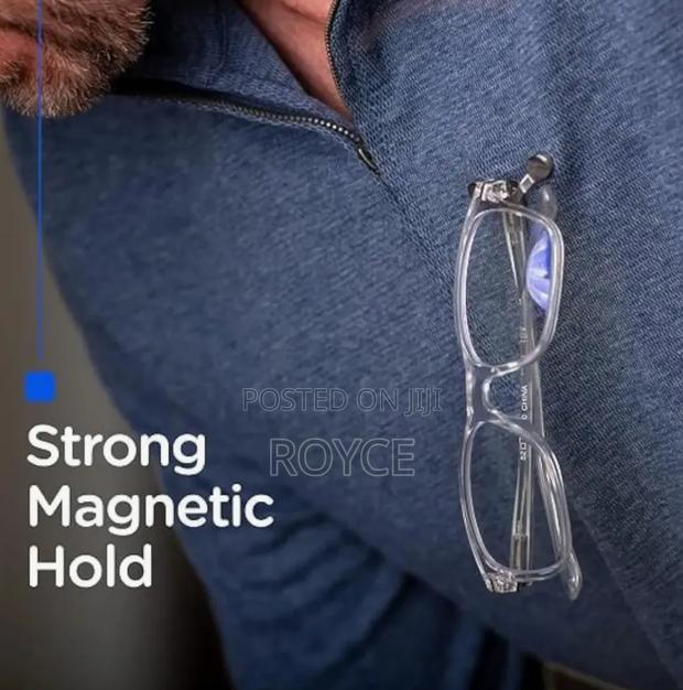 Magnetic EyeGlass Holder - thumbnail 5