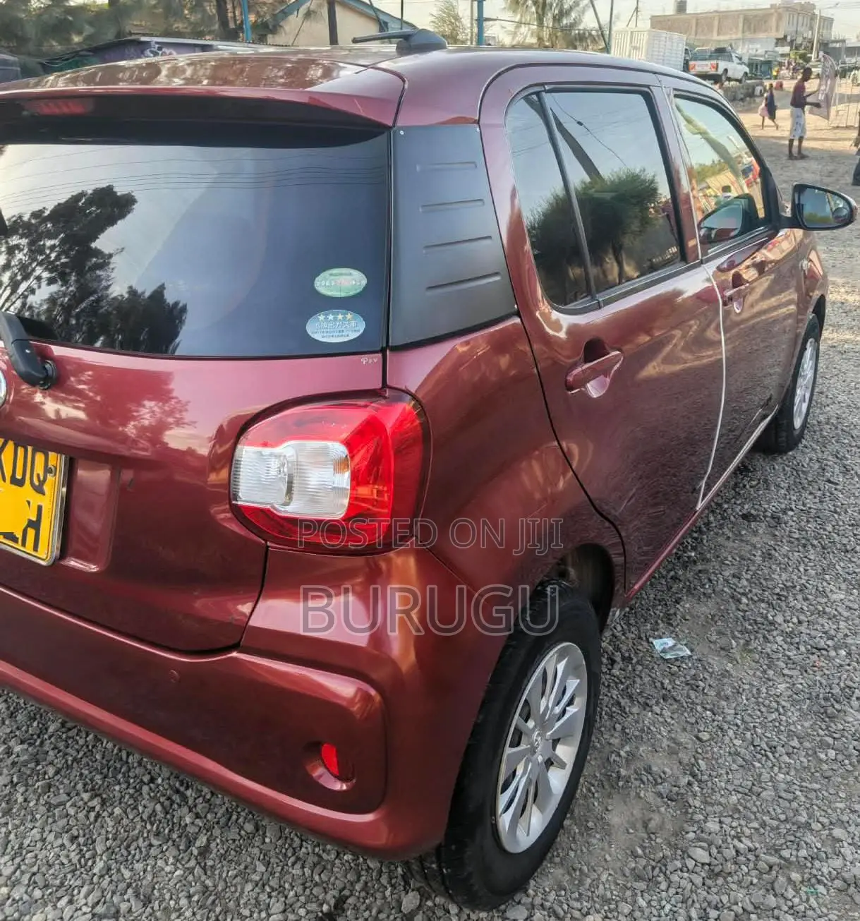 Toyota Passo 2017 Maroon