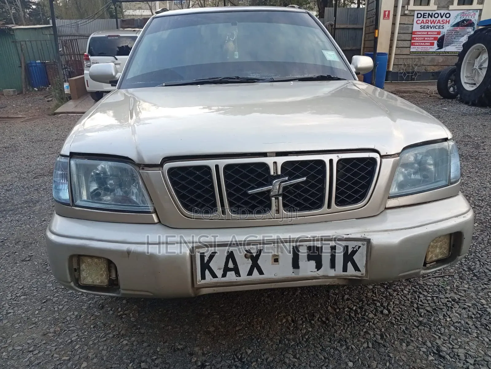 Subaru Forester 2005 Gold