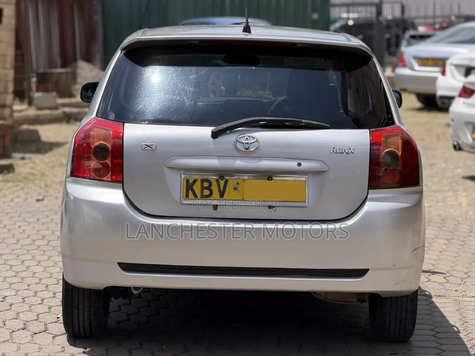 Toyota Corolla RunX 2006 Silver