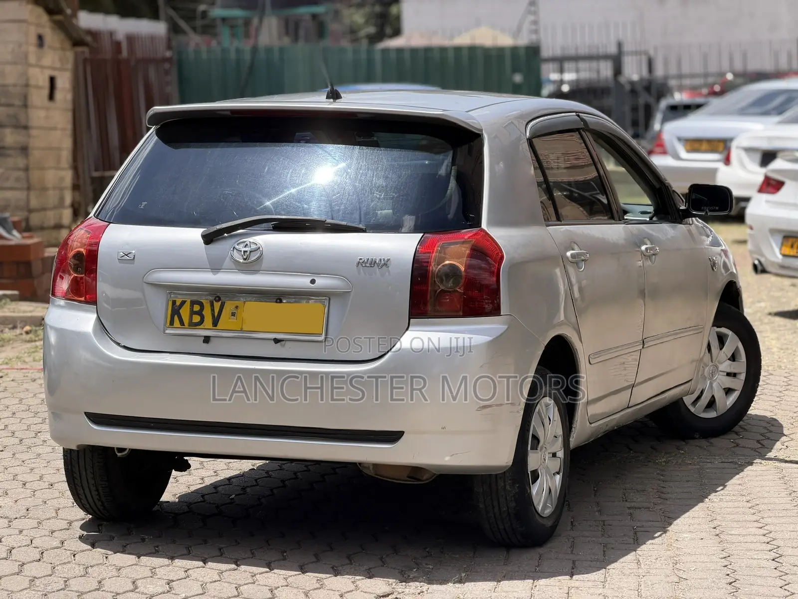 Toyota Corolla RunX 2006 Silver
