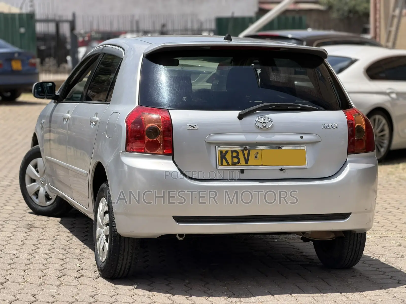 Toyota Corolla RunX 2006 Silver