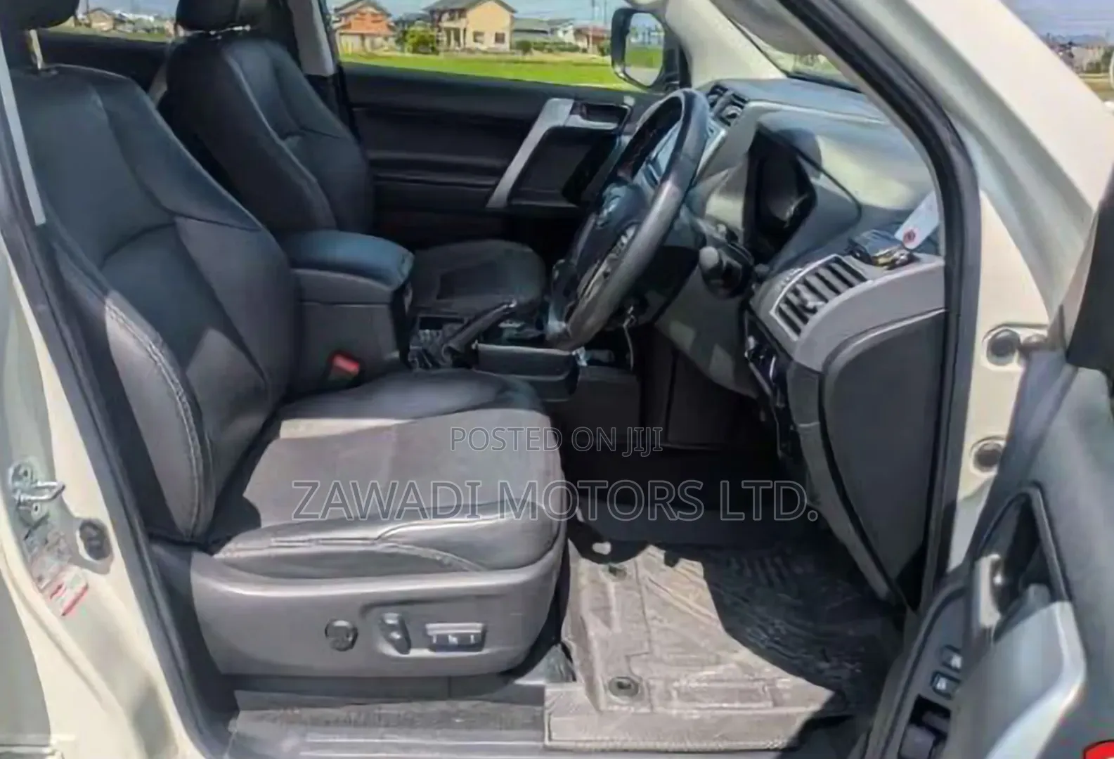 Toyota Land Cruiser Prado 2.8 2019 White