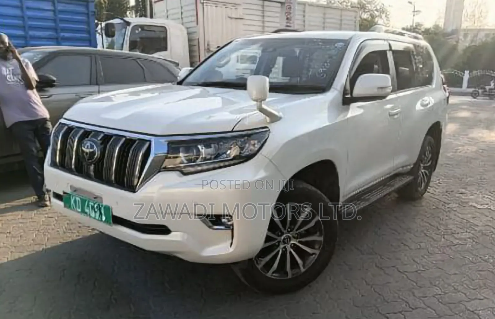 Toyota Land Cruiser Prado 2.8 2019 White