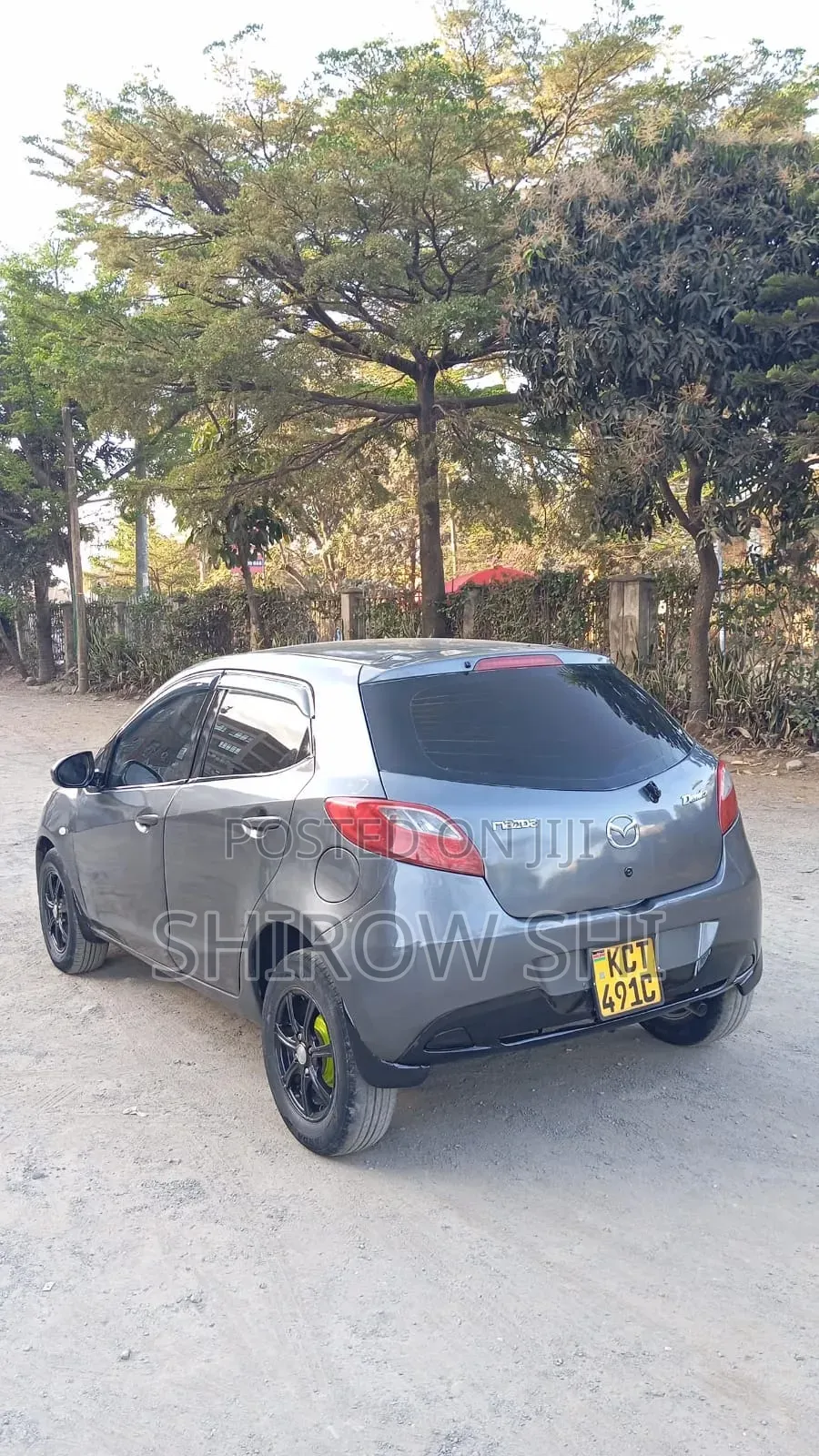 Mazda Demio 2010 Gray