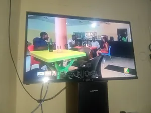 Vitron SmartTV 32" QLED HTC 3288QS