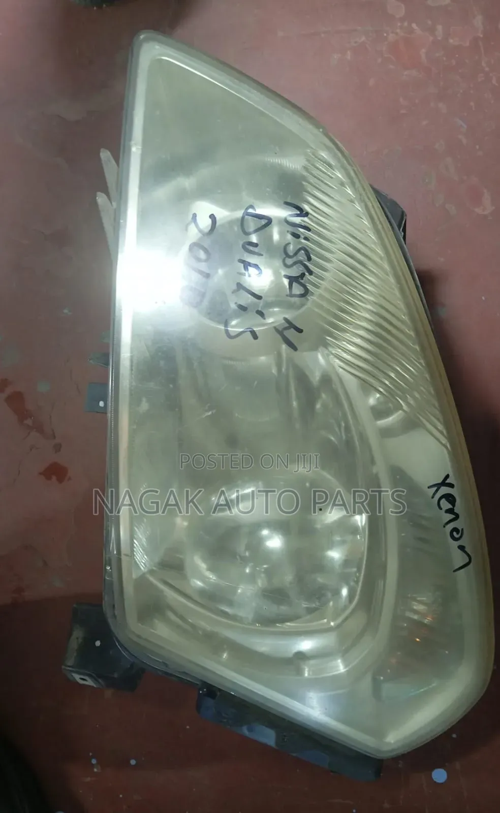 Dualis 2012 Xenon Headlight