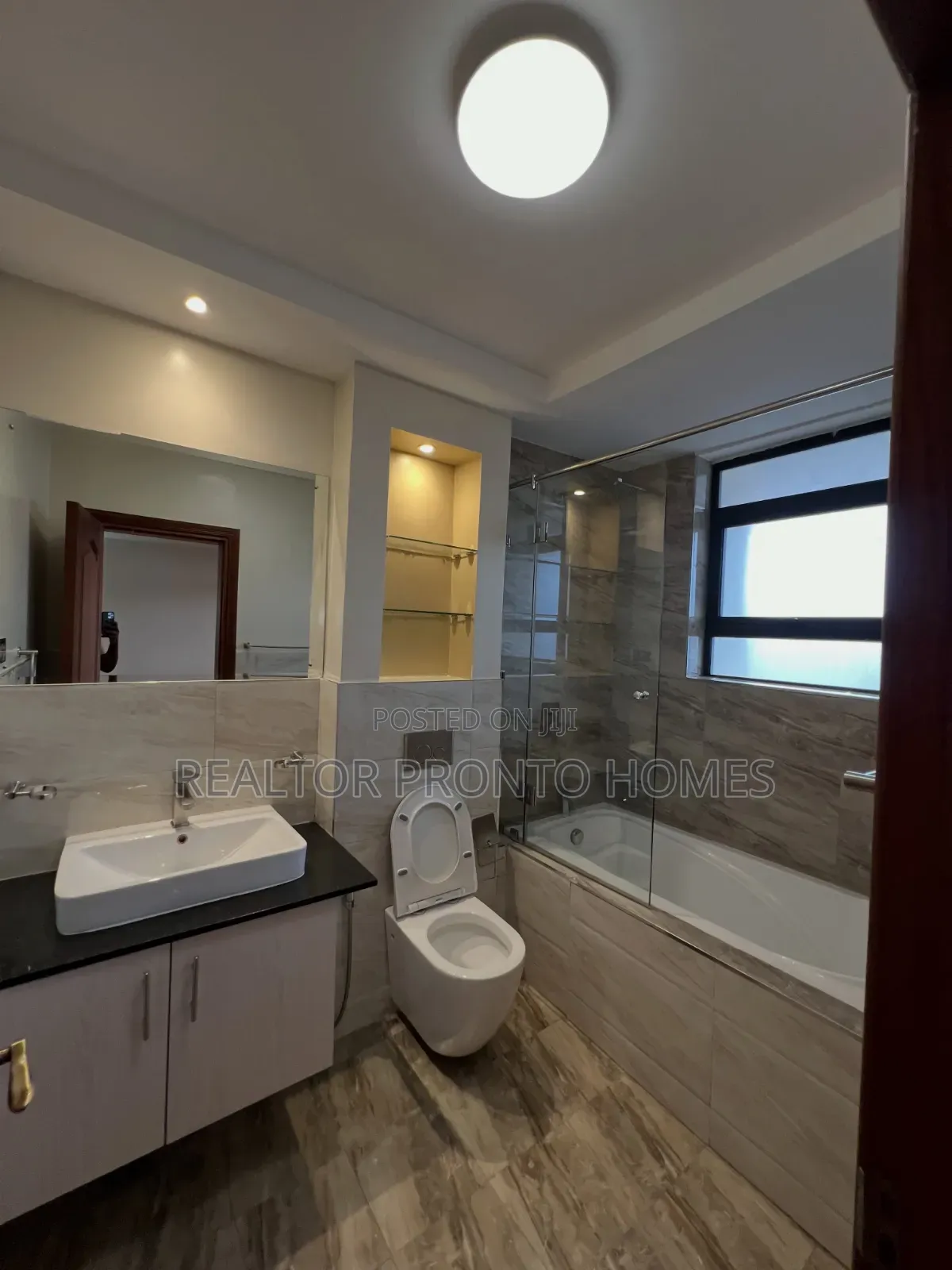 3bdrm Penthouse in Riverside Drive for rent