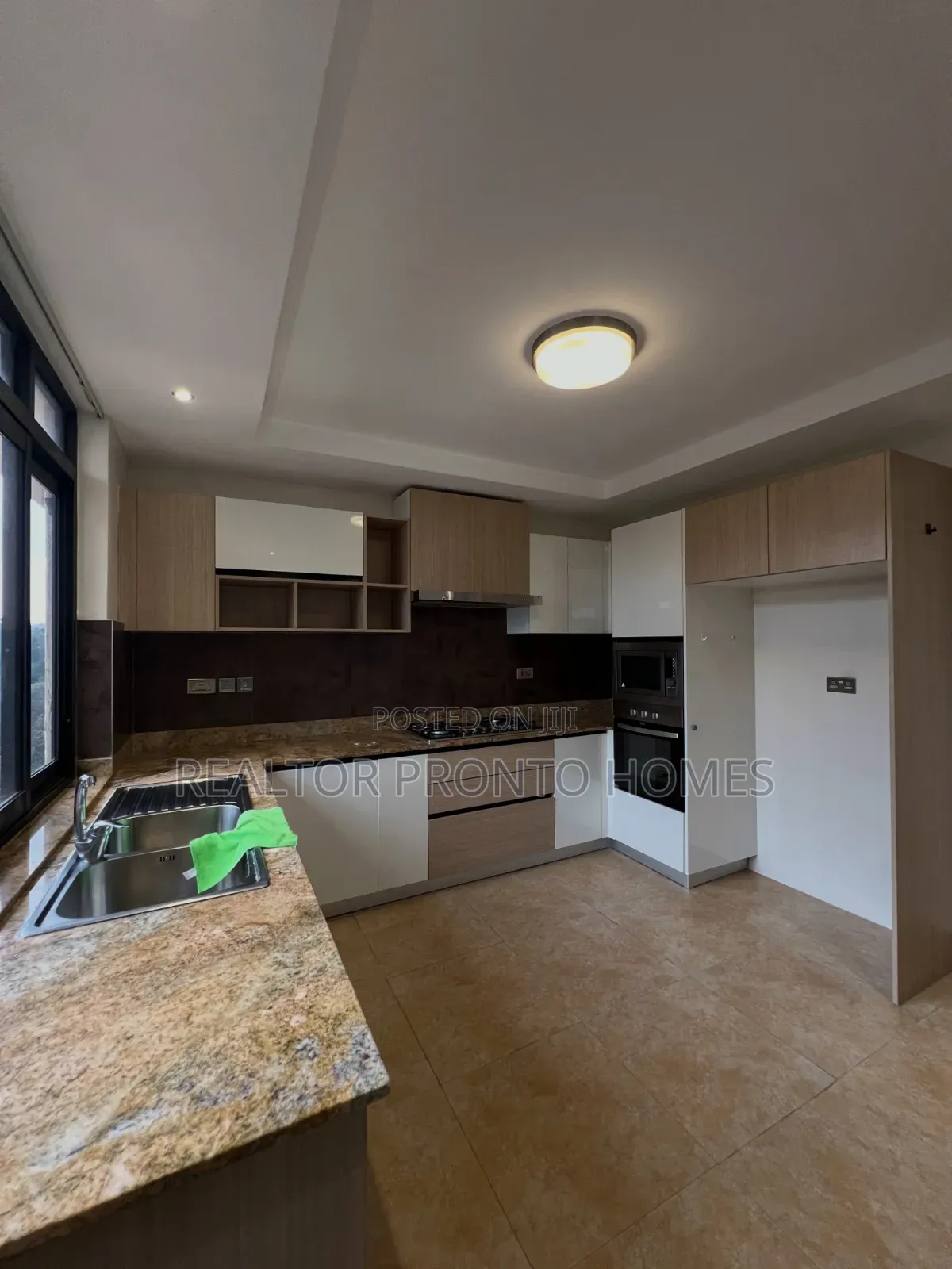 3bdrm Penthouse in Riverside Drive for rent