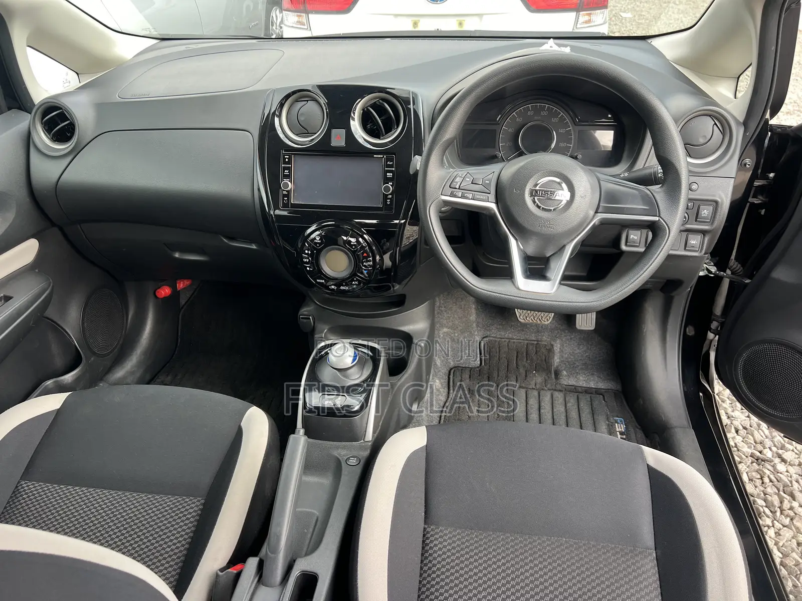 Nissan Note 1.2 Hybrid 2019 Black