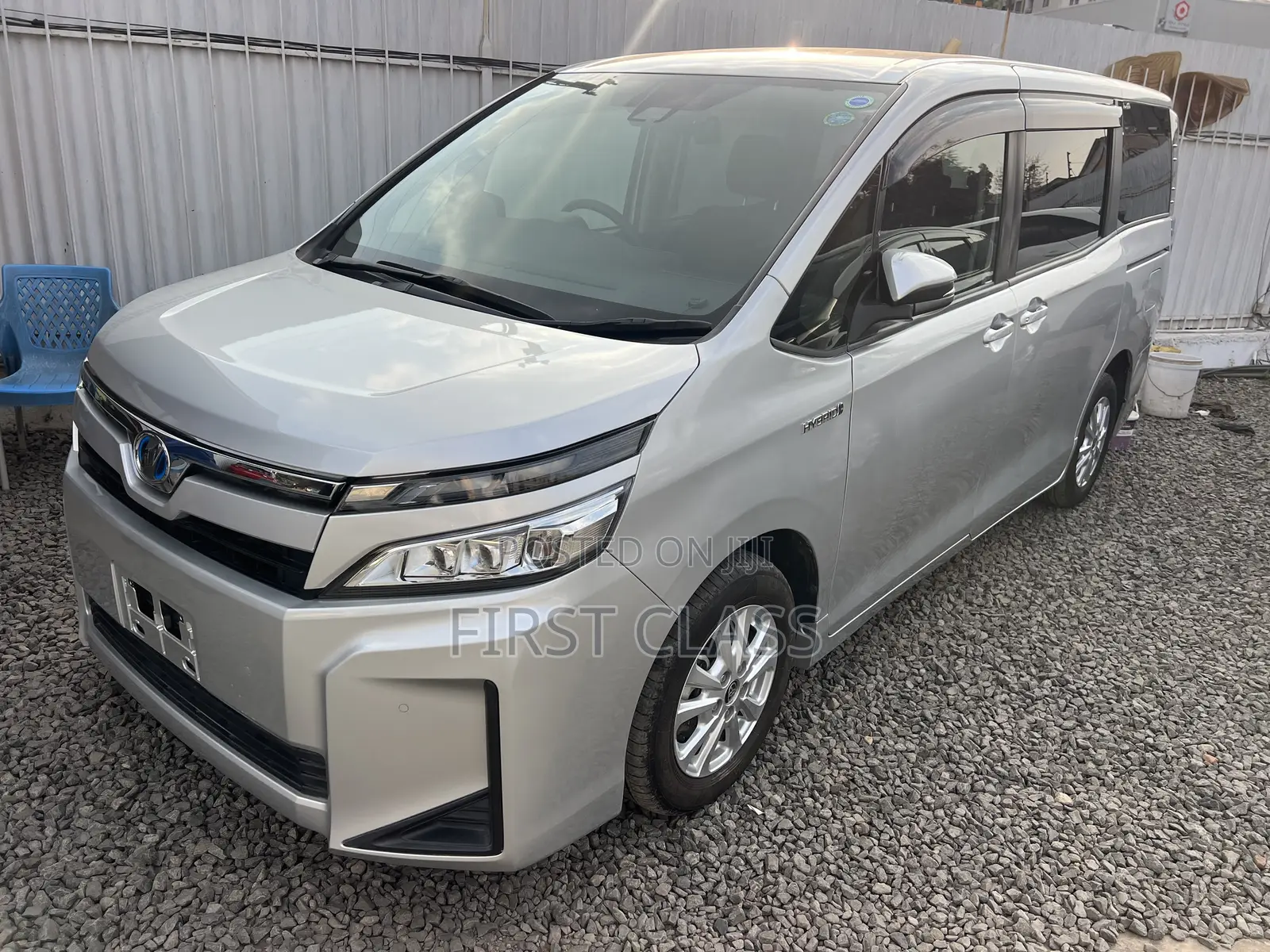 Toyota Voxy Hybrid V 2WD 7-Seater 2019 Silver