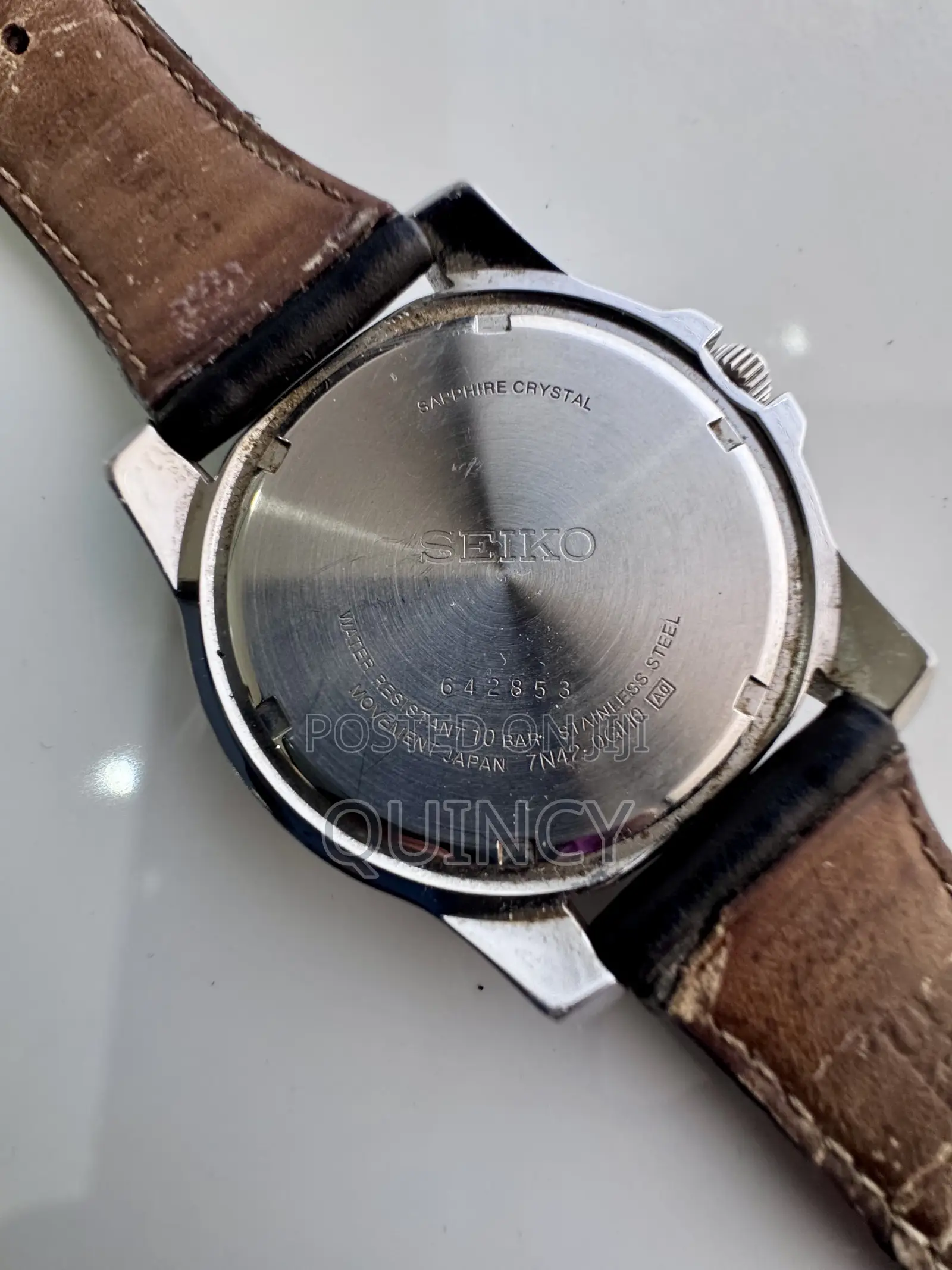 Original Seiko Quartz Watch – Sapphire Crystal (100M Water Resistant)