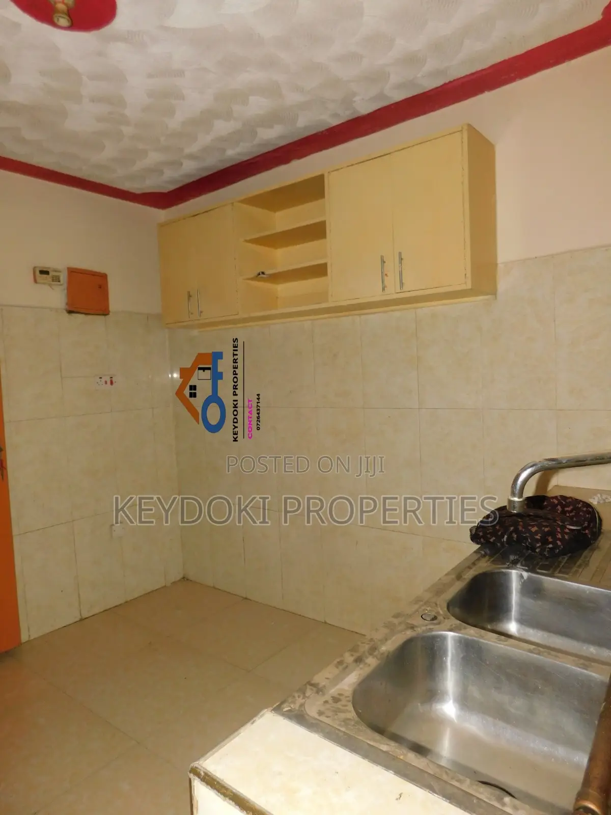 1bdrm Apartment in Garage, Sunton Estate for rent