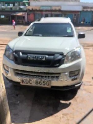 Isuzu D-MAX 2021 Off white