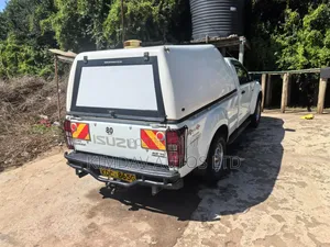 Isuzu D-MAX 2021 Off white