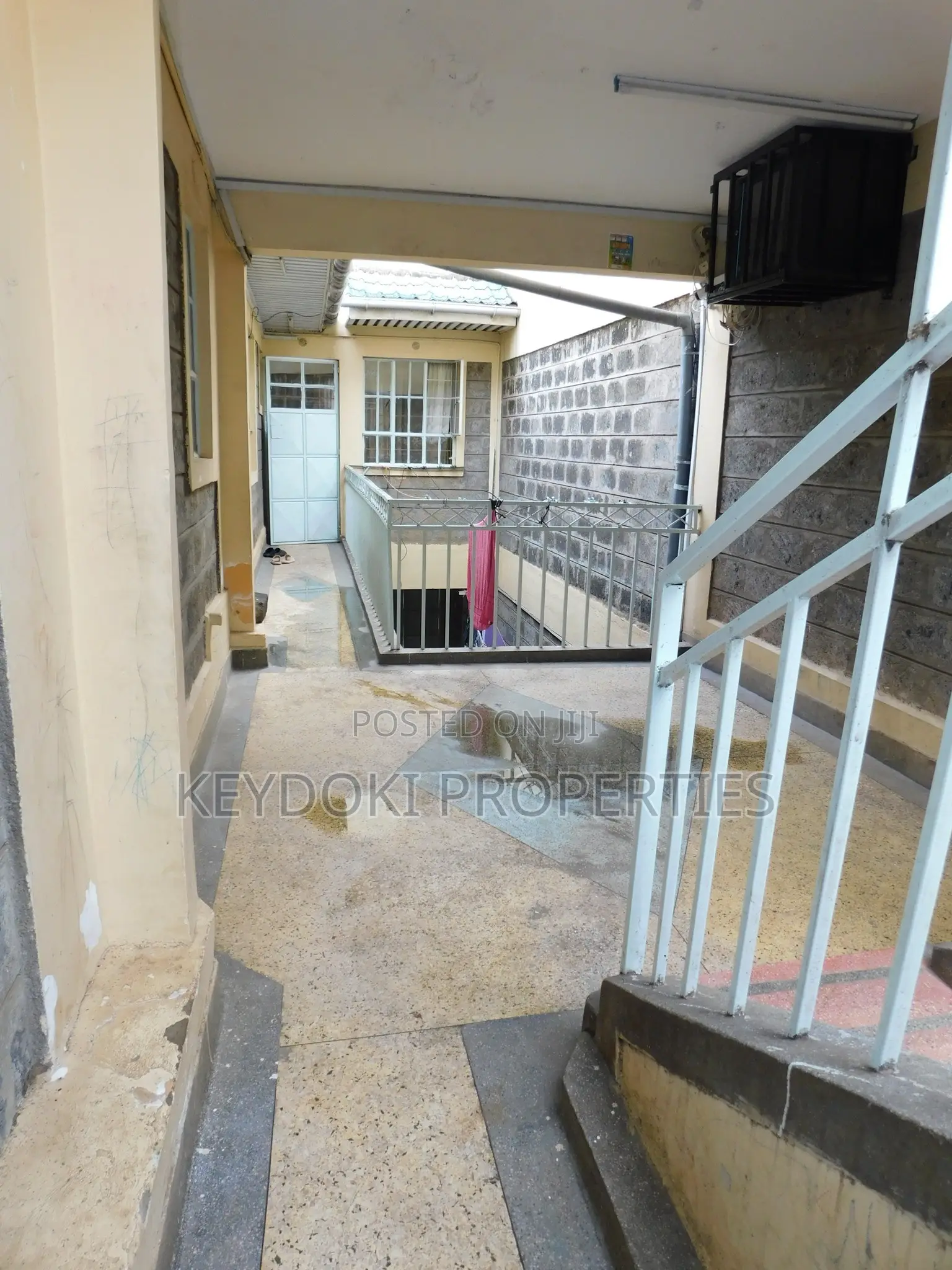 2bdrm Apartment in Seasons for rent