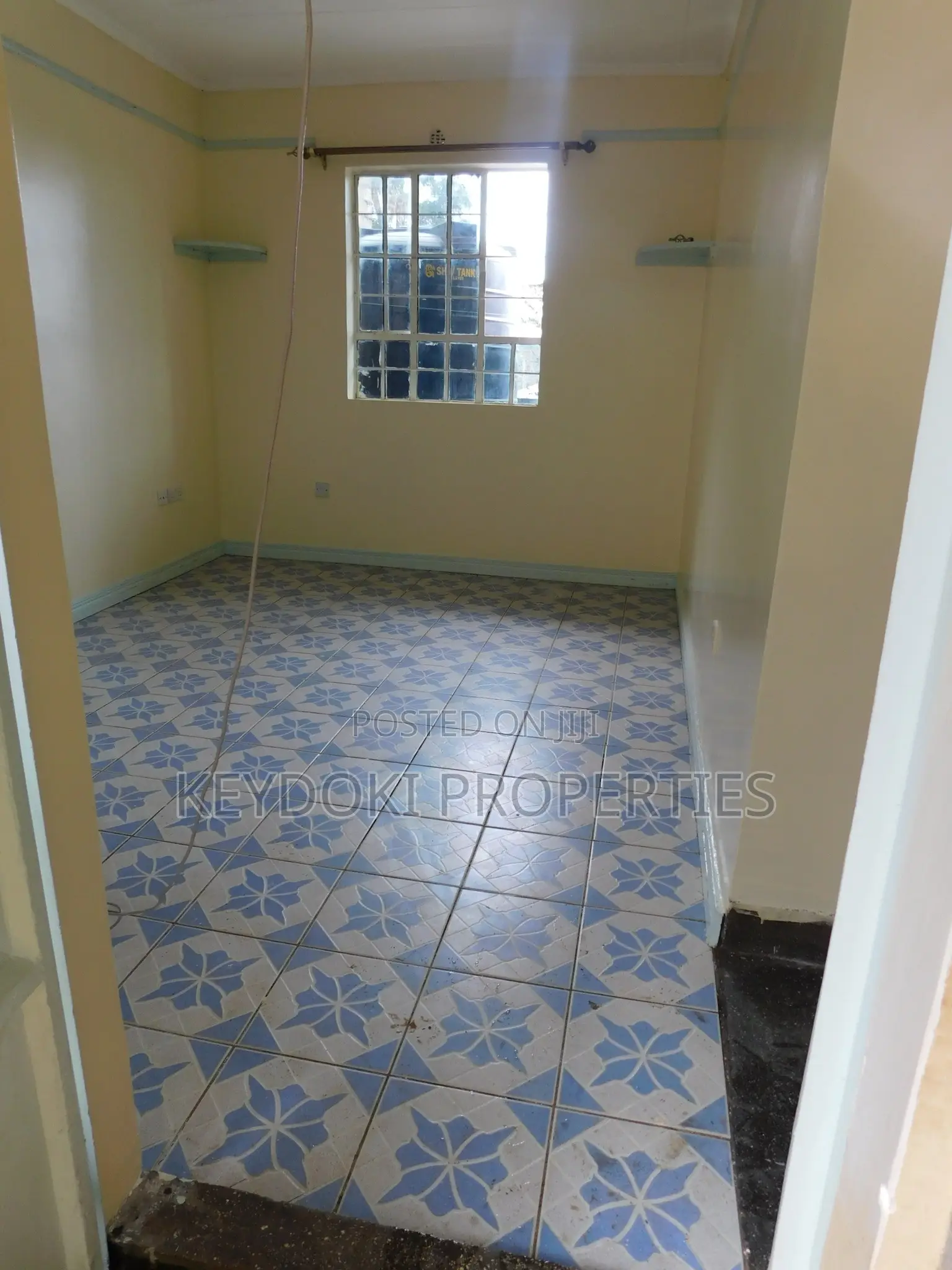 2bdrm Apartment in Seasons for rent