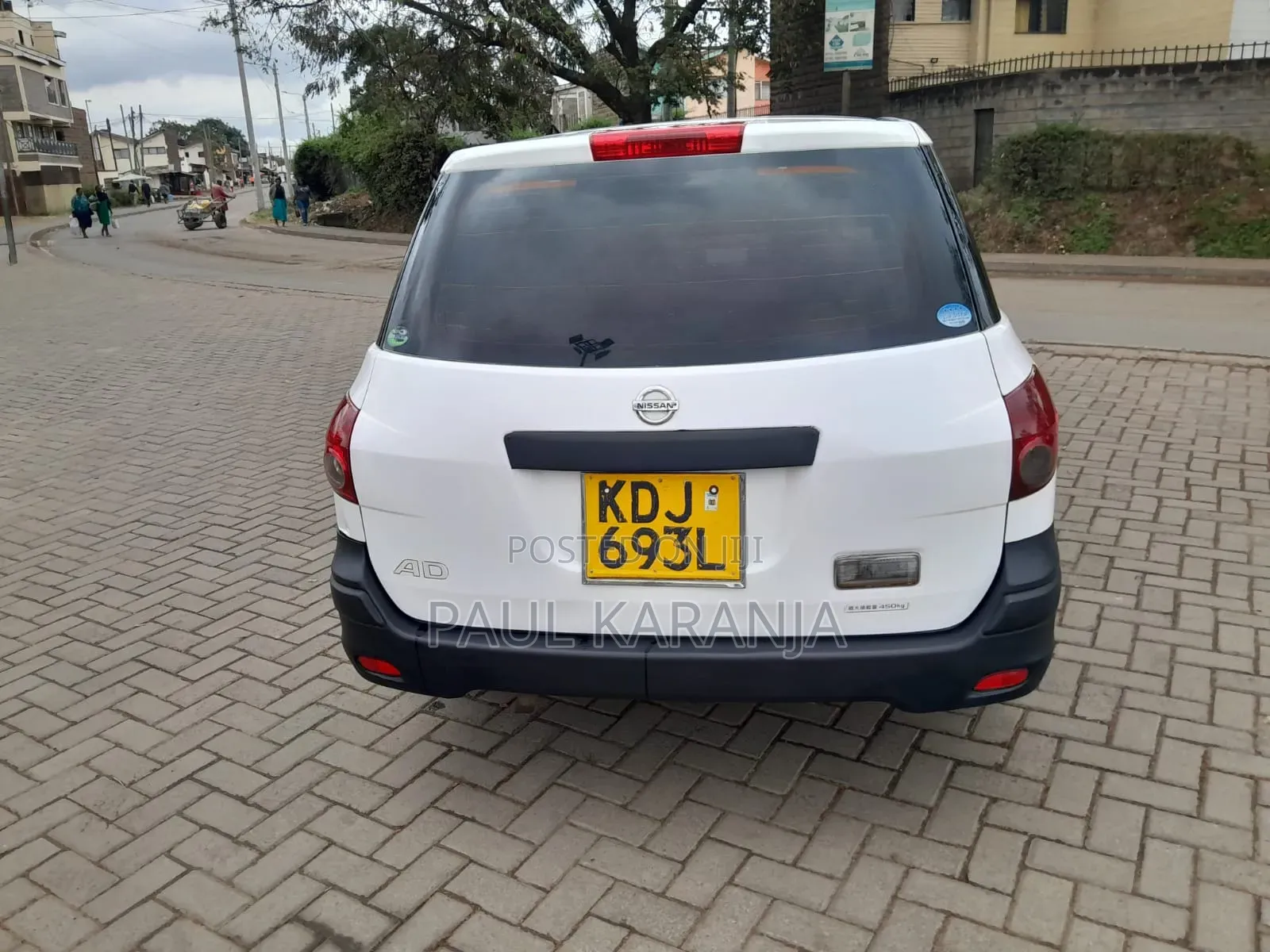 Nissan Advan 2014 White