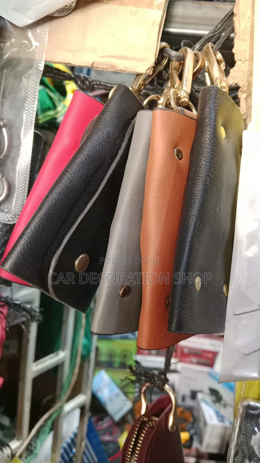 Textured Leather Key Holder Case With 6 Inbuilt Metal Holder Hooks