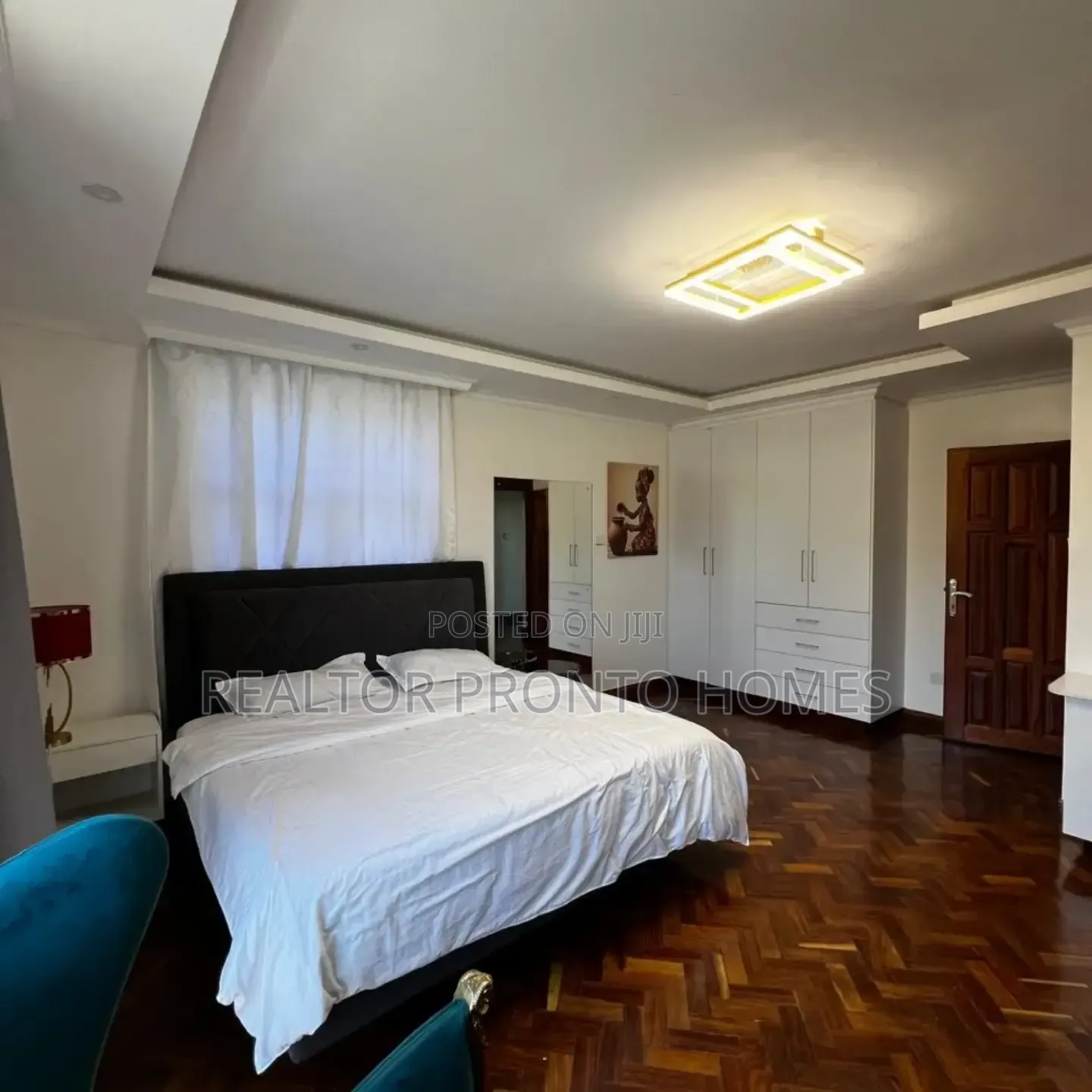 11bdrm House in Karen, Hardy for sale