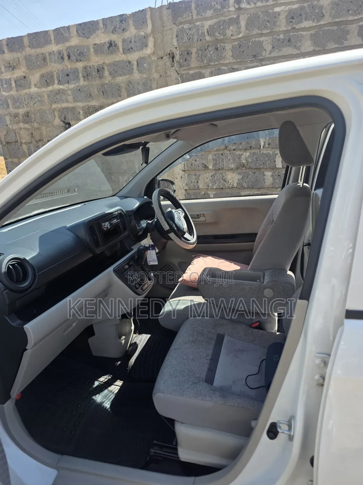 Toyota Passo 2019 White