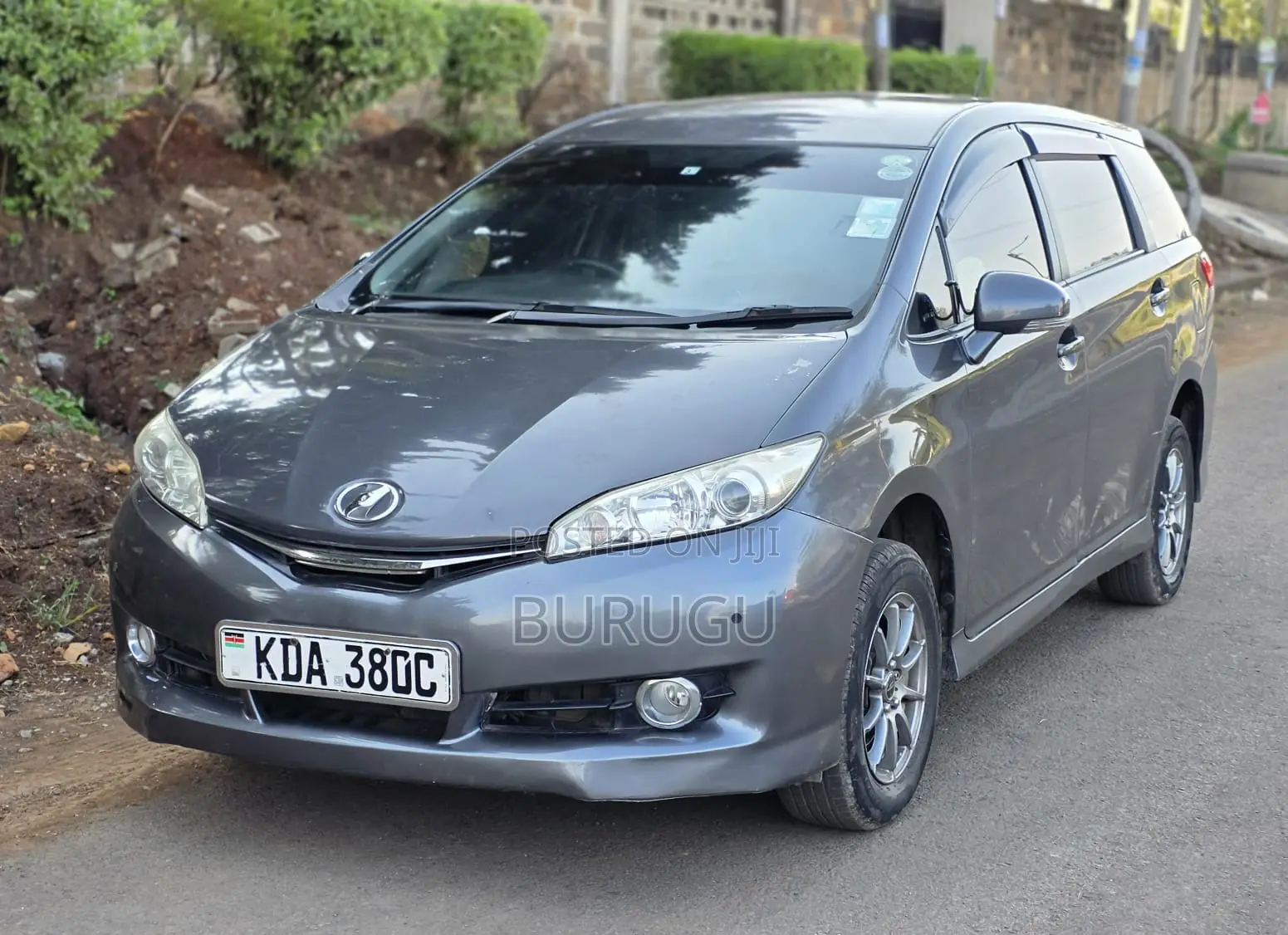 Toyota Wish 2013 Gray