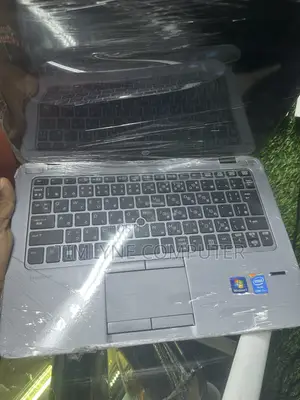 Laptop HP EliteBook 820 G1 8GB Intel Core i7 HDD 500GB