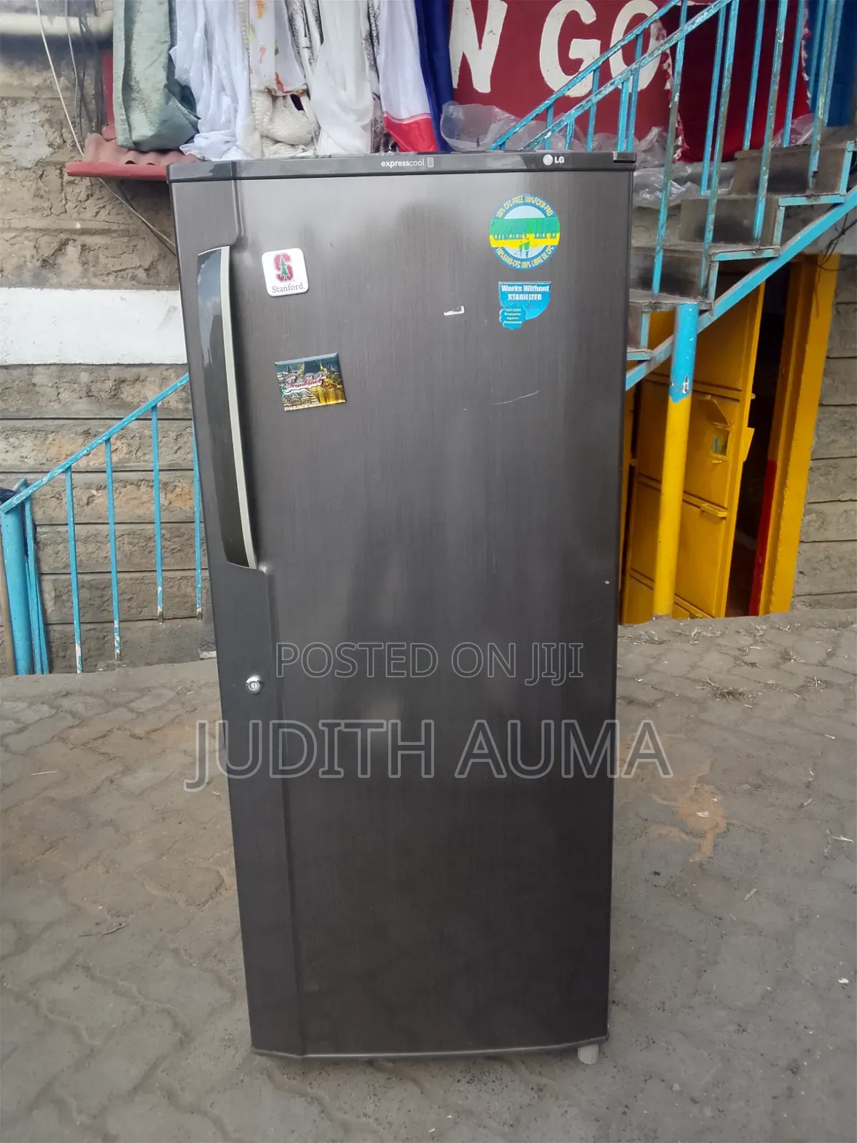 LG Fridge for Sale 246l in Perfect Working Condition
