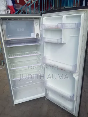 LG Fridge for Sale 246l in Perfect Working Condition