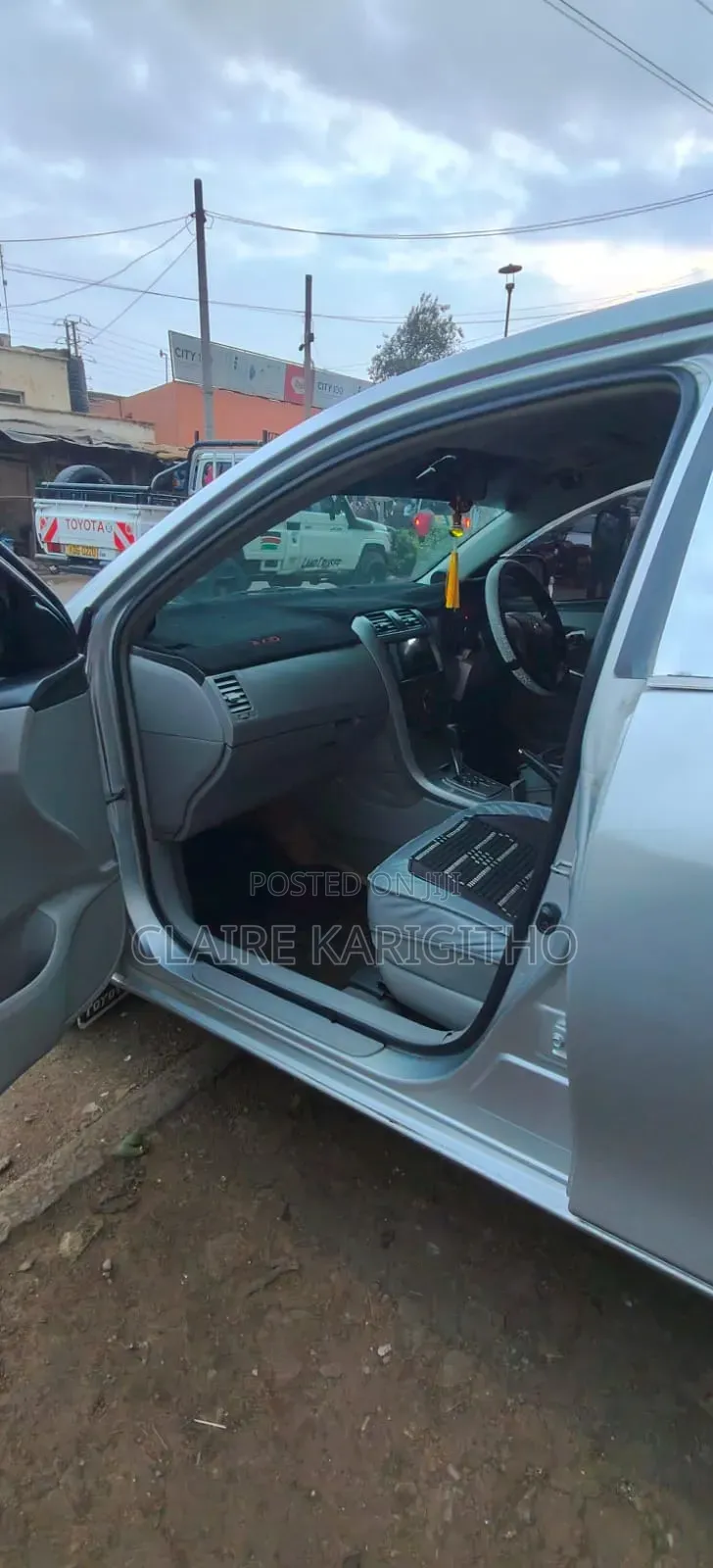 Toyota Axio 2010 Silver