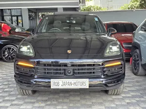 Porsche Cayenne S AWD 2020 Black