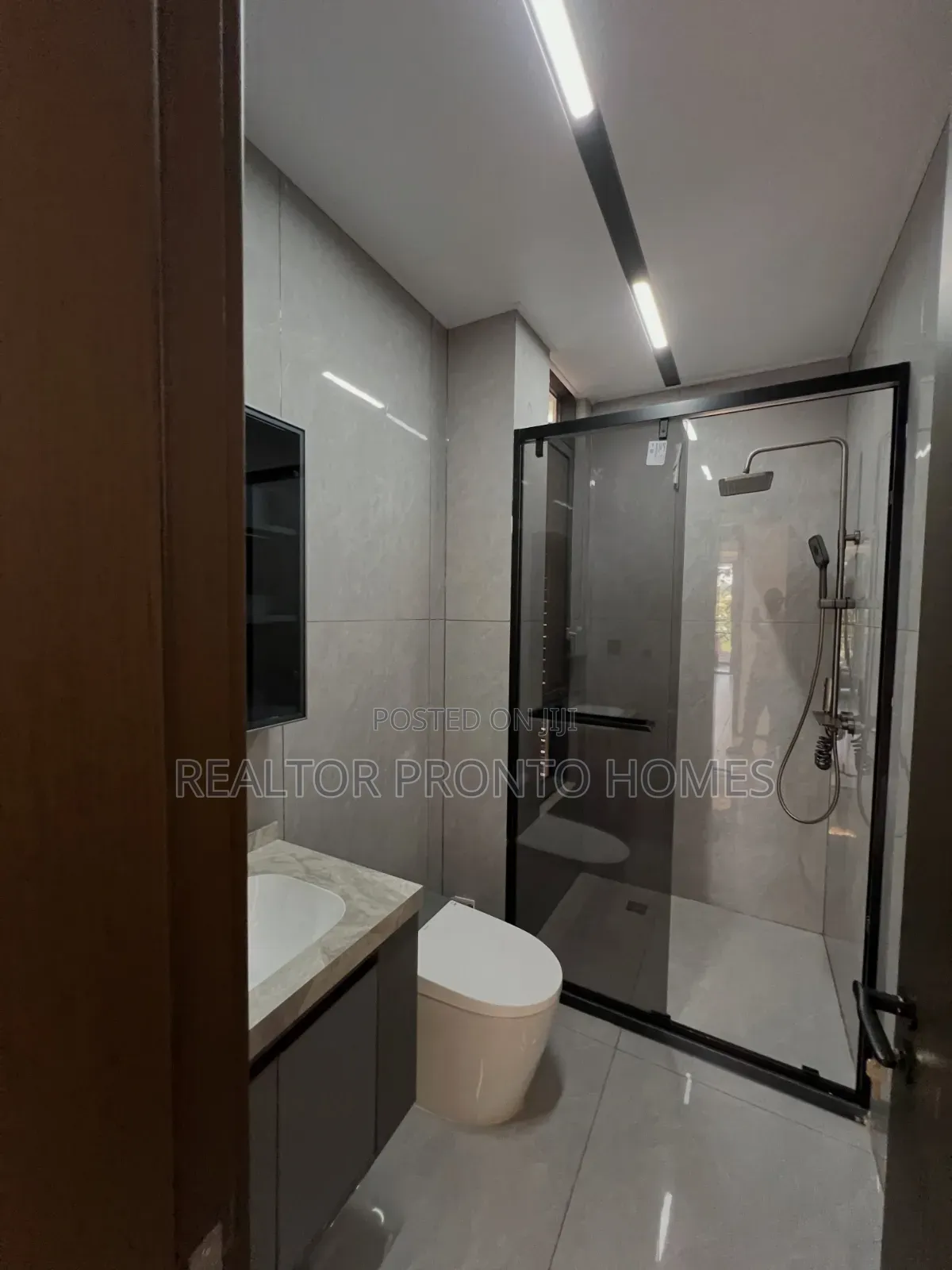 5bdrm Villa in Lavington, Muthangari for sale