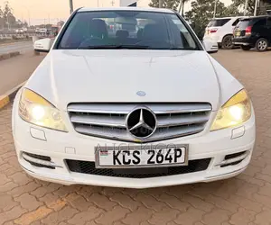 Mercedes-Benz C200 2011 White
