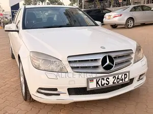 Mercedes-Benz C200 2011 White