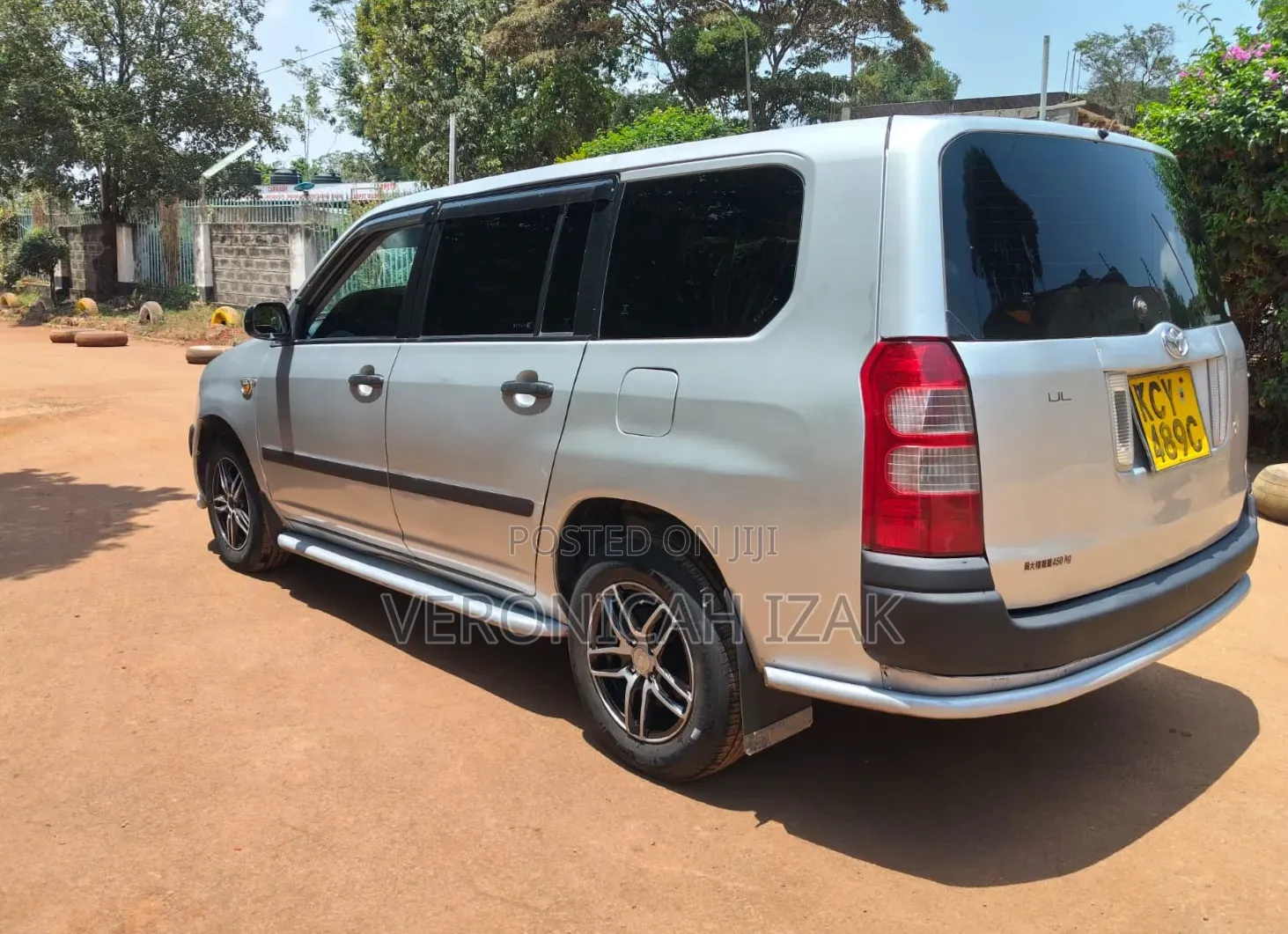 Toyota Succeed 2012 Silver