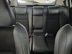 Honda Vezel 1.5 Hybrid 2WD 2019 Pearl