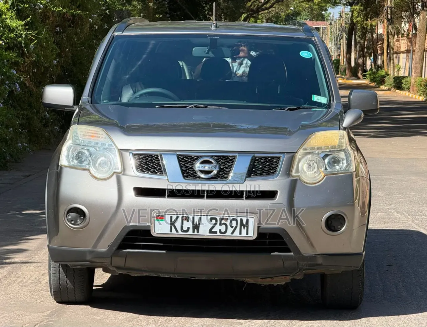 Nissan X-Trail 2012 Gray