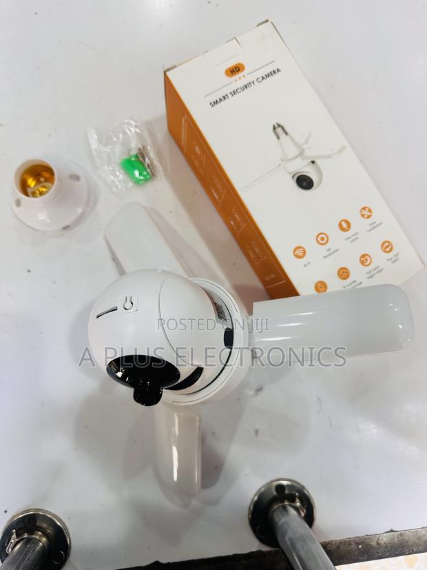 Fan Blade CCTV Bulb Camera – 360° Panoramic Security Camera - thumbnail 2
