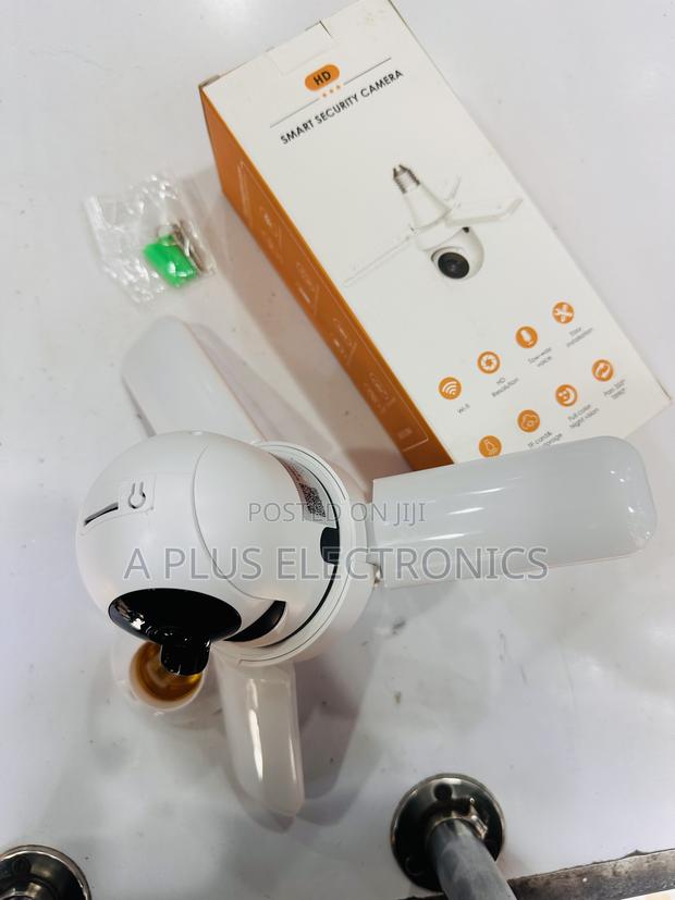 Fan Blade CCTV Bulb Camera – Wireless Home Security Camera