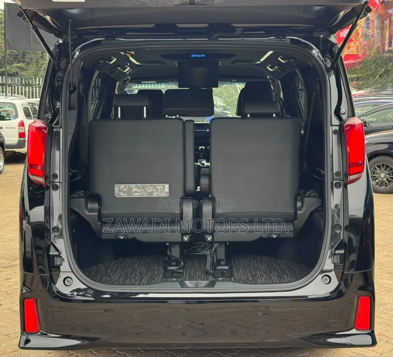 Toyota Alphard 2.5 Petrol AWD 2019 Black