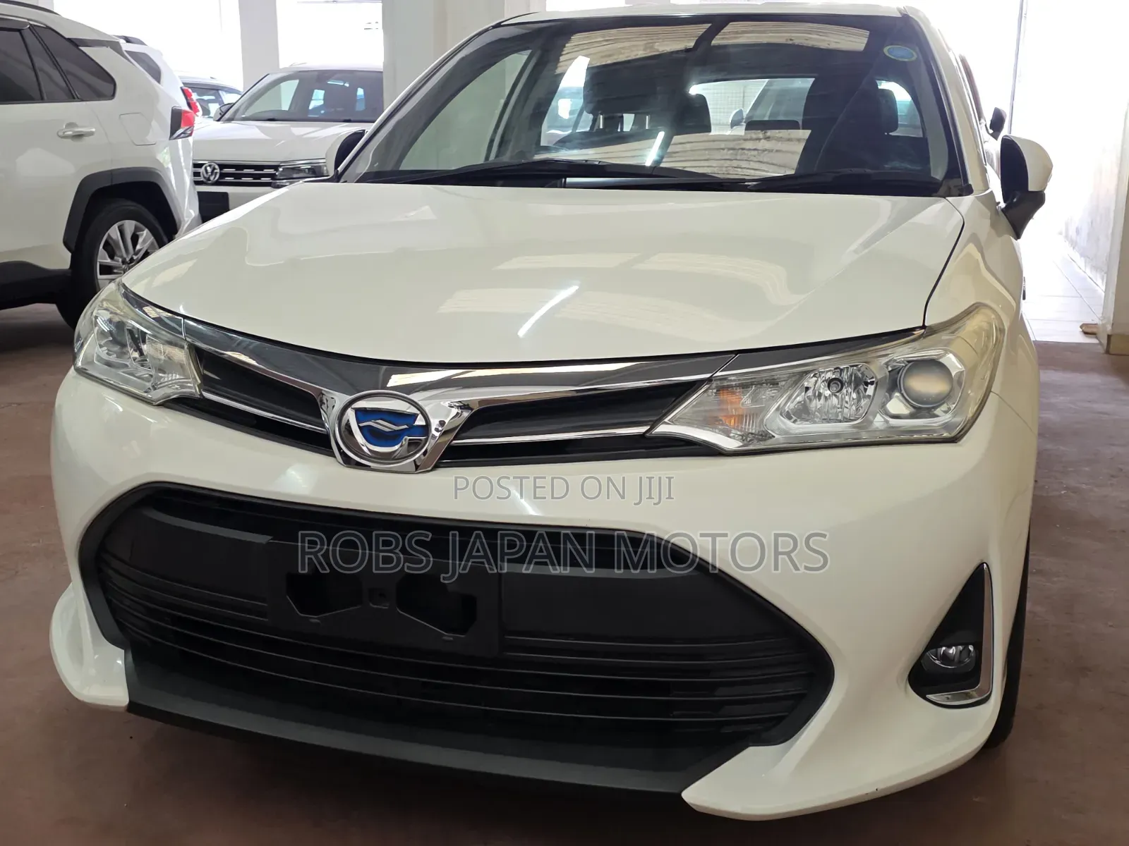 Toyota Corolla Fielder 1.5 Hybrid FWD 2018 Off white