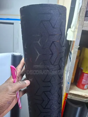 1.5*1mtr Diamond Grid Maple Leaf Pattern Vinyl Wrap