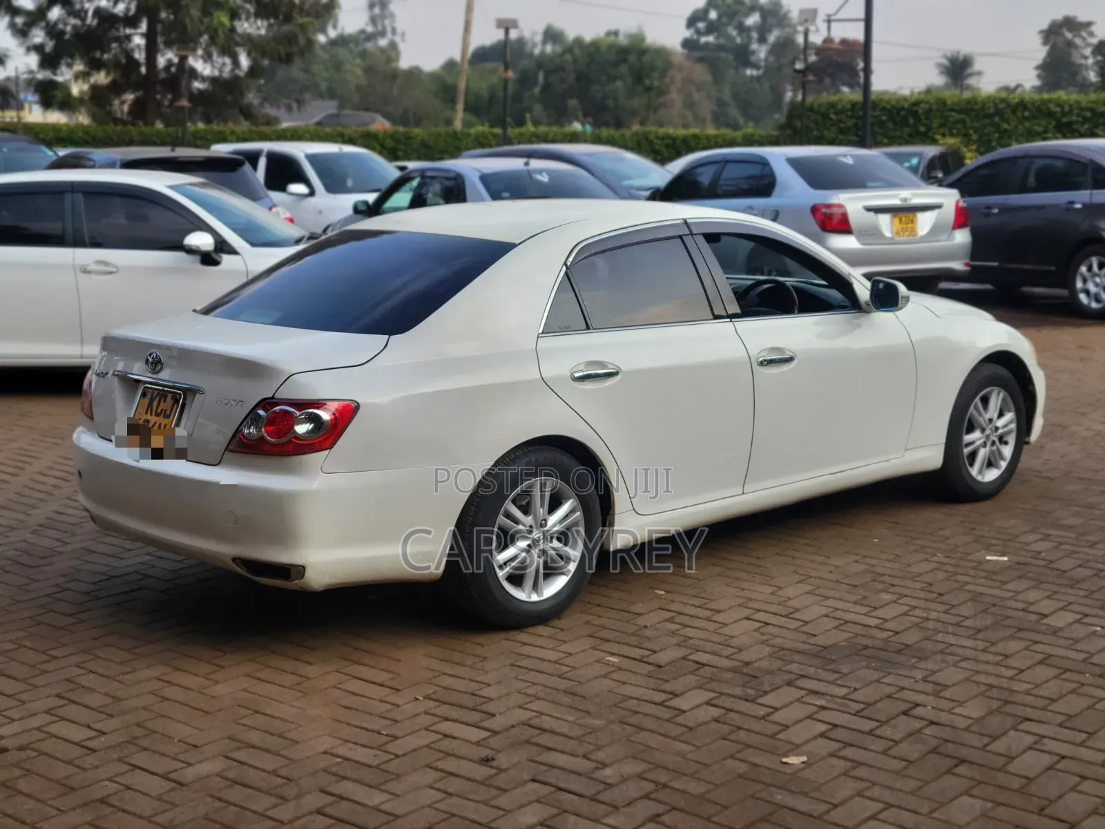 Toyota Mark X 2009 White