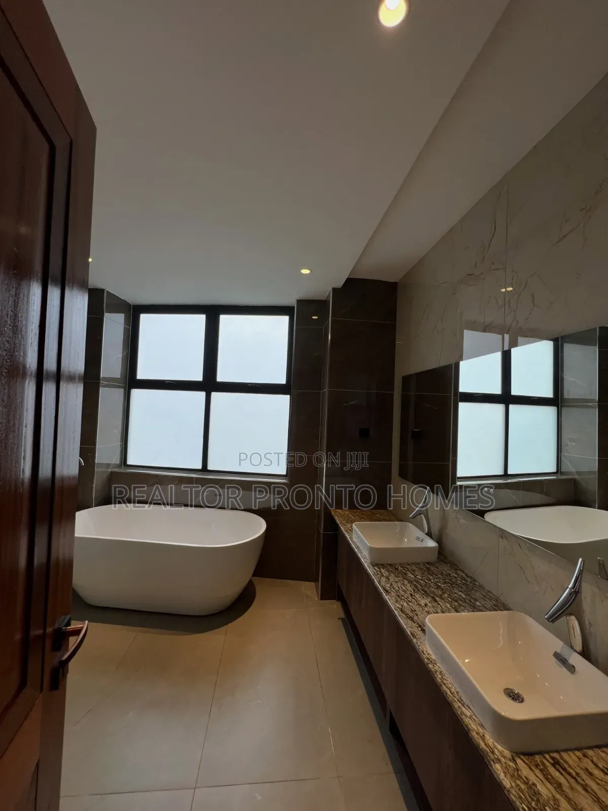 4bdrm Apartment in Riverside Drive for rent